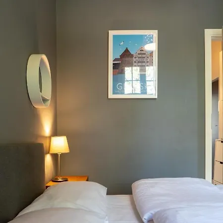 Viu Postcards From * غدانسك