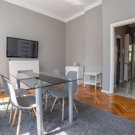 Viu Postcards From Lejlighed