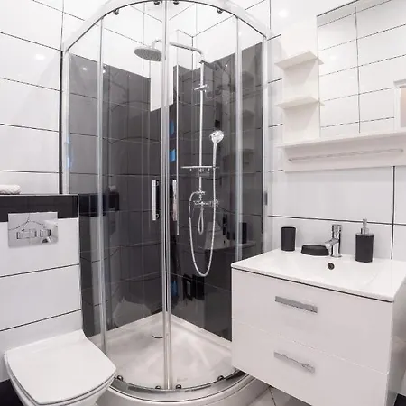 Viu Postcards From Gdańsk