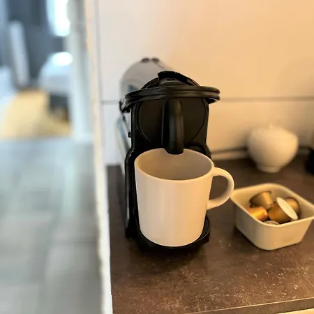 Viu Postcards From *