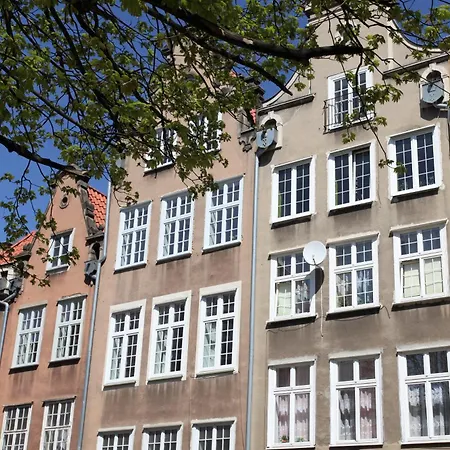 Viu Postcards From Gdaňsk
