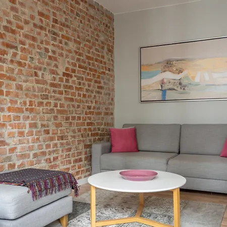 Viu Postcards From شقة غدانسك