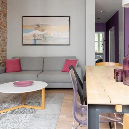 Viu Postcards From شقة غدانسك