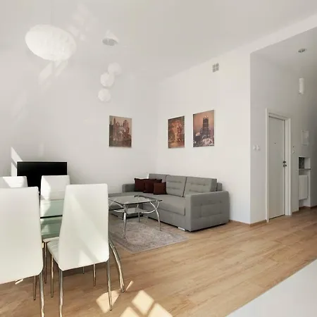 Viu Postcards From Gdańsk