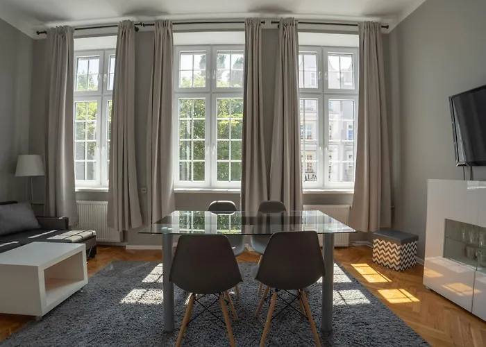 Viu Postcards From Gdańsk