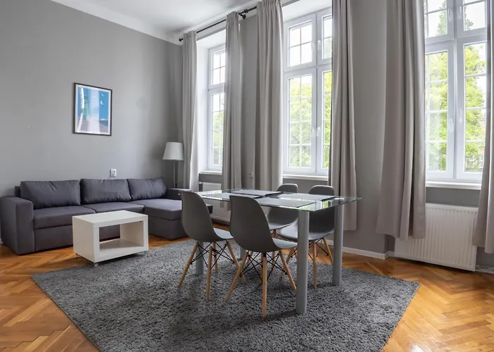 Apartament Viu Postcards From